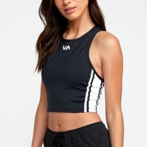 RVCA edge Black & White Sport Crop Top NWT x